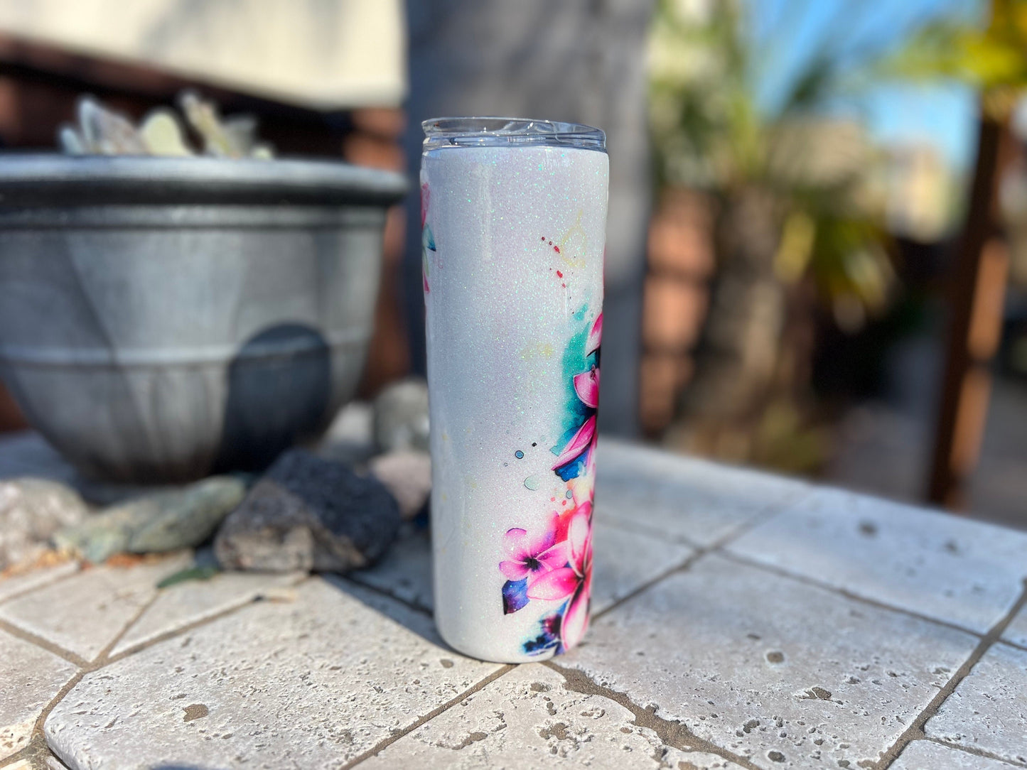 Hawaiian Flower Epoxy Resin Tumbler with Straw