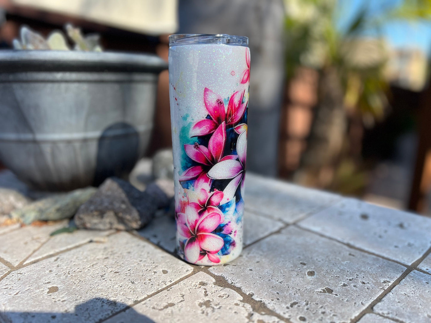 Hawaiian Flower Epoxy Resin Tumbler with Straw